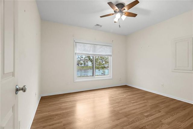 1640 N Hunter Drive, Olathe, KS 66061