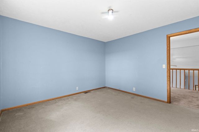 21908 Shirley Drive, Goshen, IN 46526