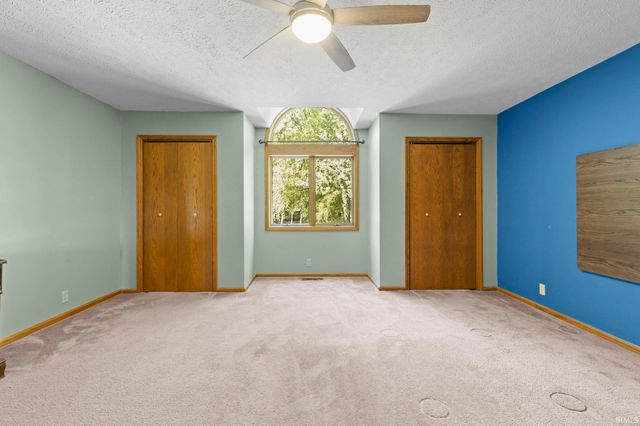 21908 Shirley Drive, Goshen, IN 46526