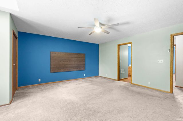 21908 Shirley Drive, Goshen, IN 46526