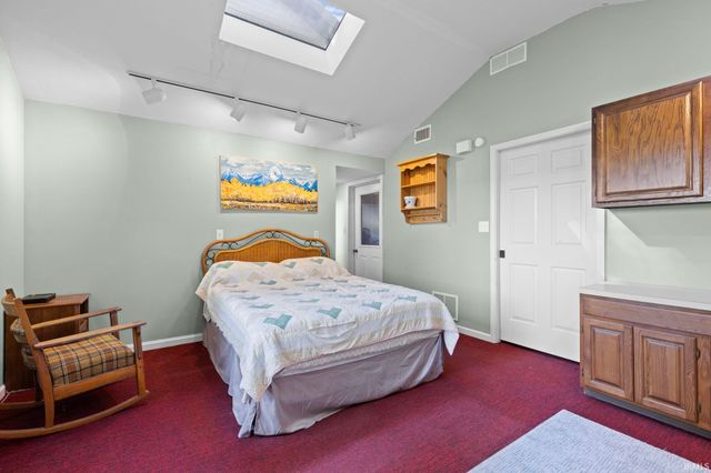 21908 Shirley Drive, Goshen, IN 46526
