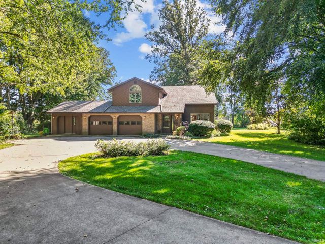 21908 Shirley Drive, Goshen, IN 46526