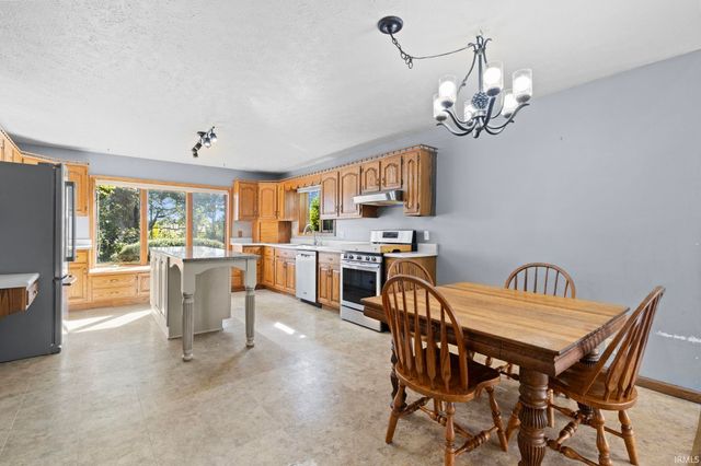 21908 Shirley Drive, Goshen, IN 46526