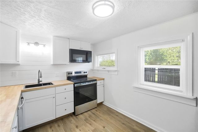 3725 Clearview Avenue, Moraine, OH 45439