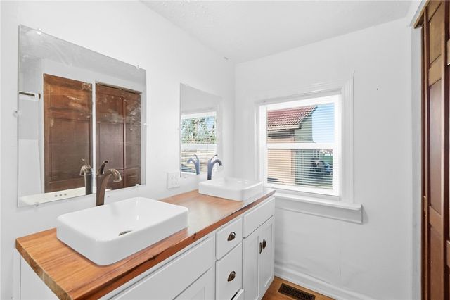 3725 Clearview Avenue, Moraine, OH 45439