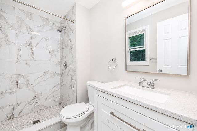 185 Tanglewood Drive, Hamden, CT 06518