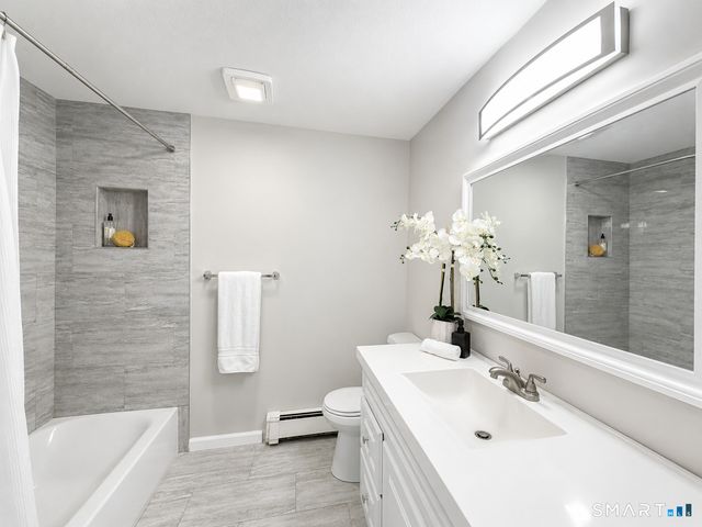 185 Tanglewood Drive, Hamden, CT 06518