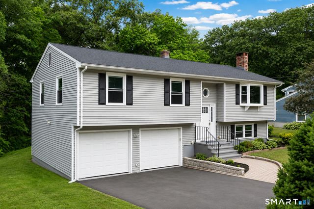 185 Tanglewood Drive, Hamden, CT 06518