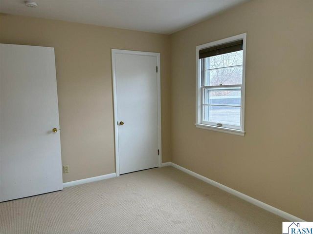 510 W 10th Street, Mankato, MN 56001