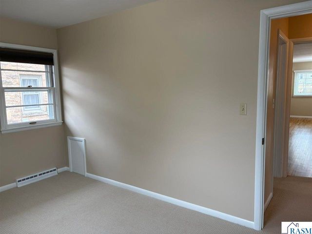 510 W 10th Street, Mankato, MN 56001