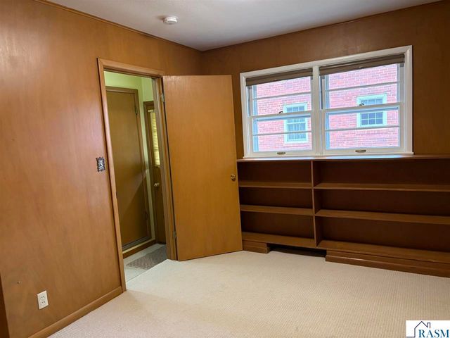 510 W 10th Street, Mankato, MN 56001