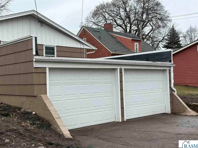 510 W 10th Street, Mankato, MN 56001