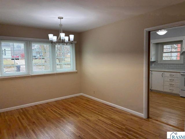 510 W 10th Street, Mankato, MN 56001