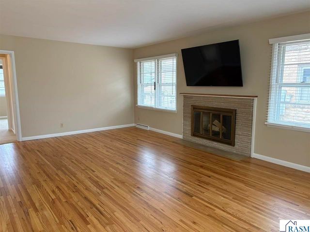 510 W 10th Street, Mankato, MN 56001