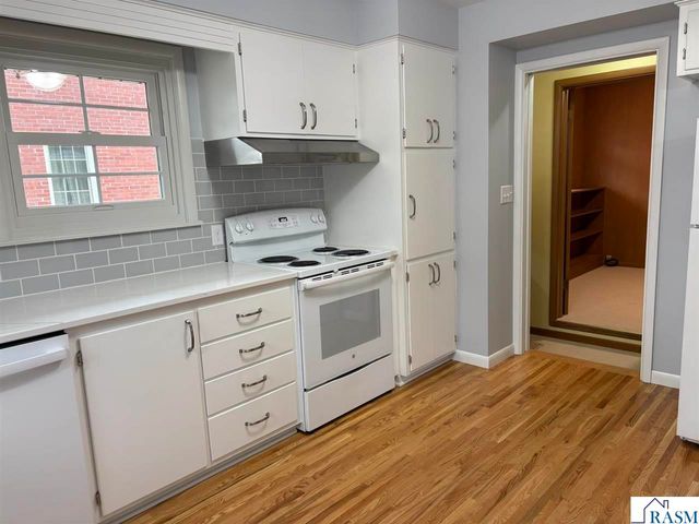 510 W 10th Street, Mankato, MN 56001