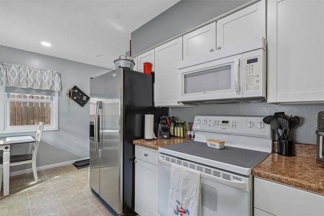 2600 E 40th Street, Des Moines, IA 50317