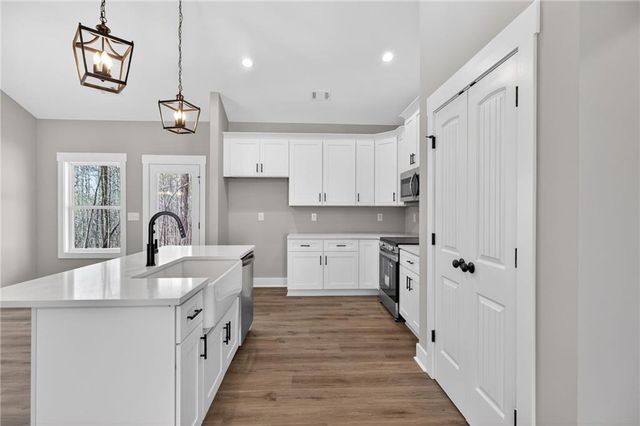 3 Hodge Mine Road, Taylorsville, GA 30178