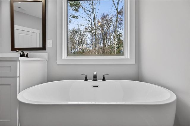 3 Hodge Mine Road, Taylorsville, GA 30178