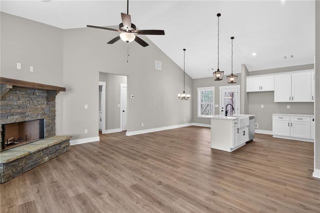 3 Hodge Mine Road, Taylorsville, GA 30178