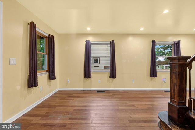 109 JEFFERSON AVE, Stratford, NJ 08084