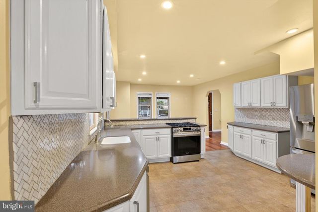 109 JEFFERSON AVE, Stratford, NJ 08084