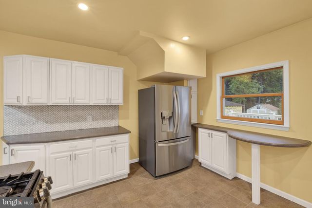 109 JEFFERSON AVE, Stratford, NJ 08084