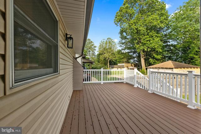 109 JEFFERSON AVE, Stratford, NJ 08084