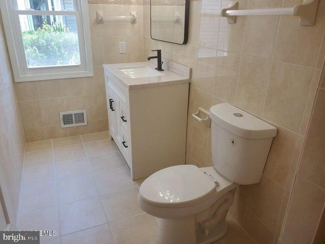 57 TURNBERRY CIR, Toms River, NJ 08753