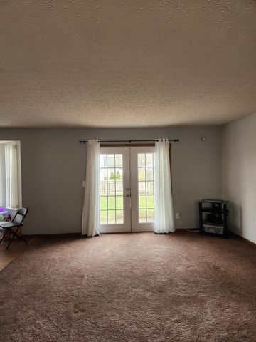 6688 Jennyann Way, Canal Winchester, OH 43110