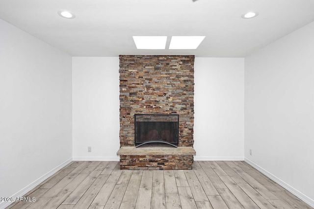 1037 E ACOMA Drive, Phoenix, AZ 85022