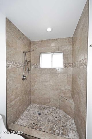 1037 E ACOMA Drive, Phoenix, AZ 85022