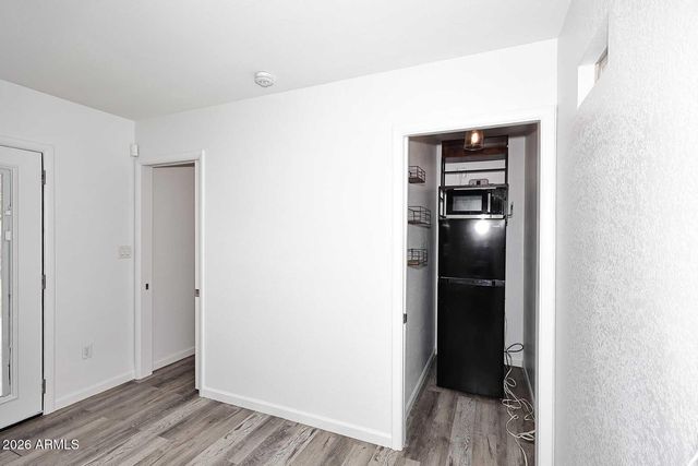 1037 E ACOMA Drive, Phoenix, AZ 85022