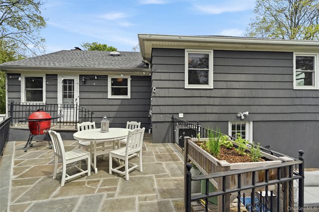 189 Lawn Terrace, Mamaroneck, NY 10543
