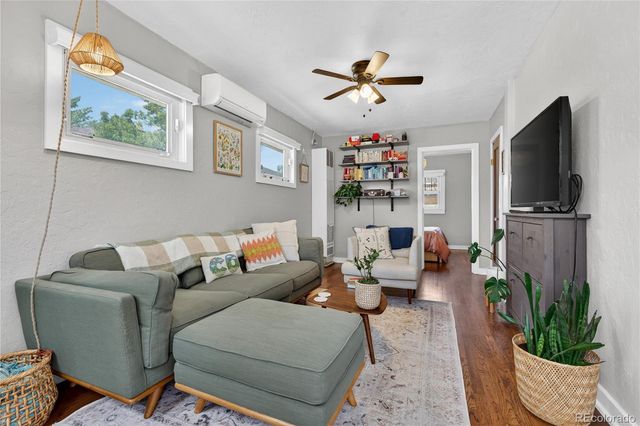4185 Grove Street, Denver, CO 80211