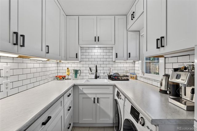 4185 Grove Street, Denver, CO 80211