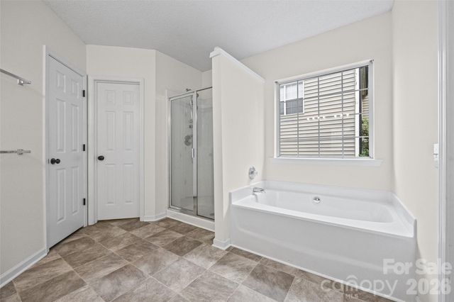 105 Lyman Oak Court, Fort Mill, SC 29715