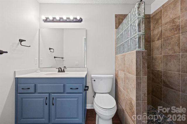 105 Lyman Oak Court, Fort Mill, SC 29715