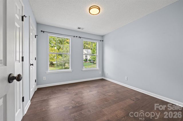 105 Lyman Oak Court, Fort Mill, SC 29715
