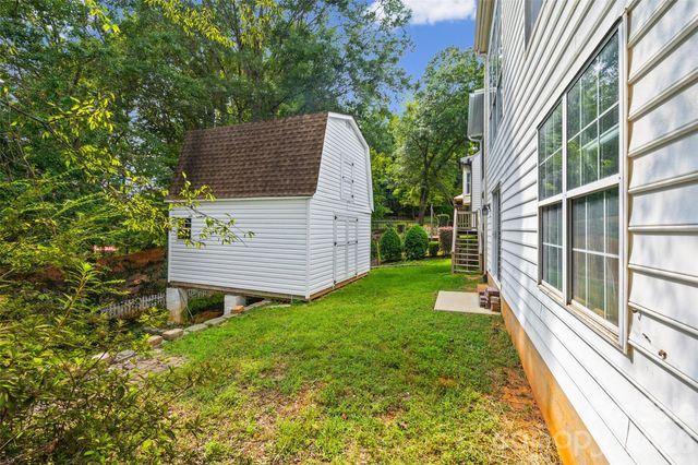 105 Lyman Oak Court, Fort Mill, SC 29715