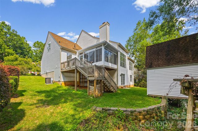 105 Lyman Oak Court, Fort Mill, SC 29715