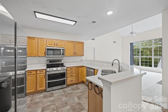 105 Lyman Oak Court, Fort Mill, SC 29715