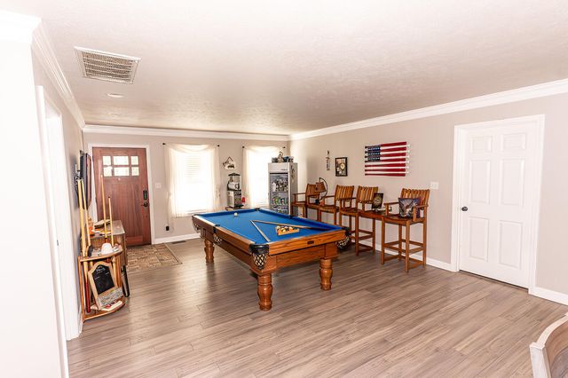 25345 County Road 246, Hermitage, MO 65668