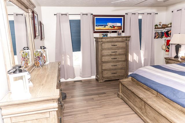 25345 County Road 246, Hermitage, MO 65668