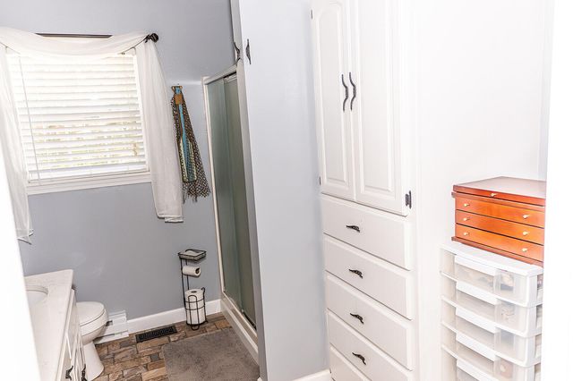 25345 County Road 246, Hermitage, MO 65668