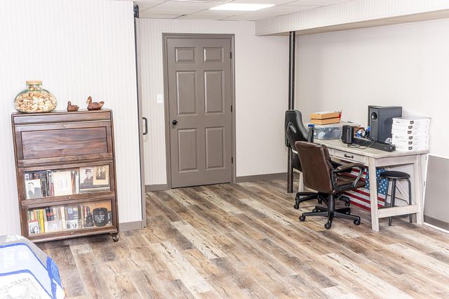 25345 County Road 246, Hermitage, MO 65668