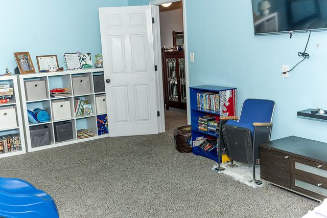 25345 County Road 246, Hermitage, MO 65668