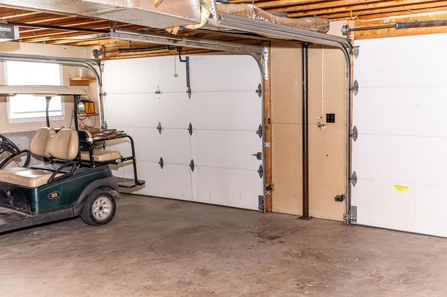 25345 County Road 246, Hermitage, MO 65668