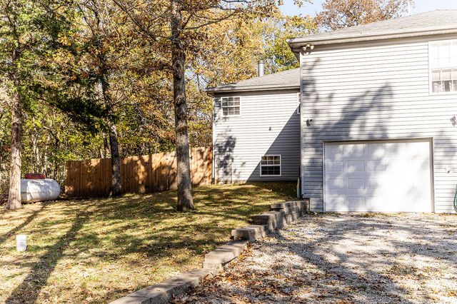 25345 County Road 246, Hermitage, MO 65668