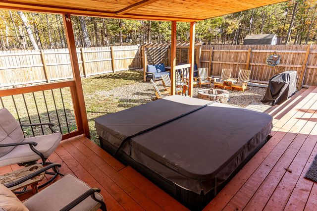 25345 County Road 246, Hermitage, MO 65668