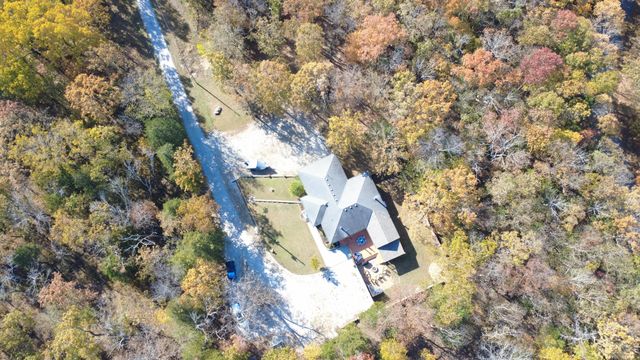 25345 County Road 246, Hermitage, MO 65668